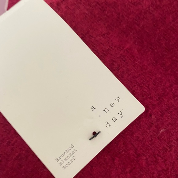 Target scarf - Picture 2 of 3